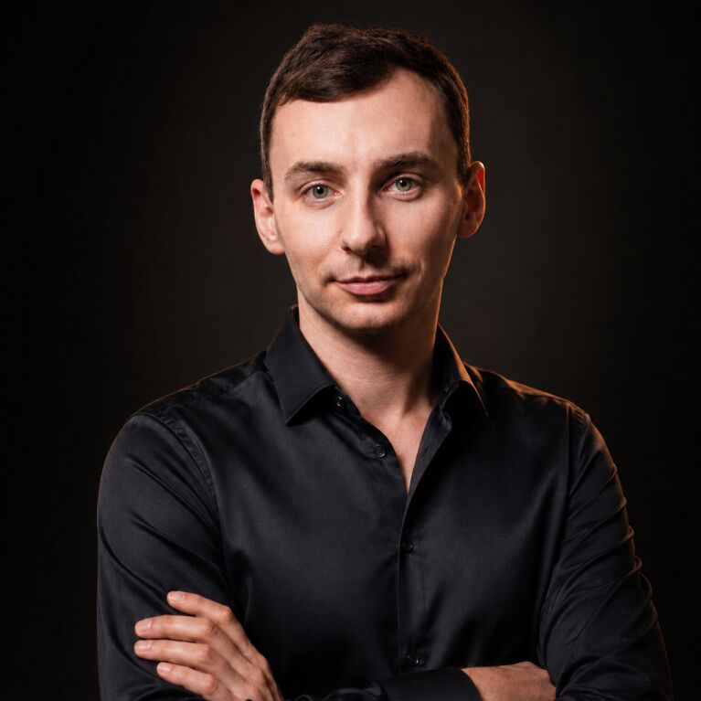 Максим — Backend Developer · DevOps
